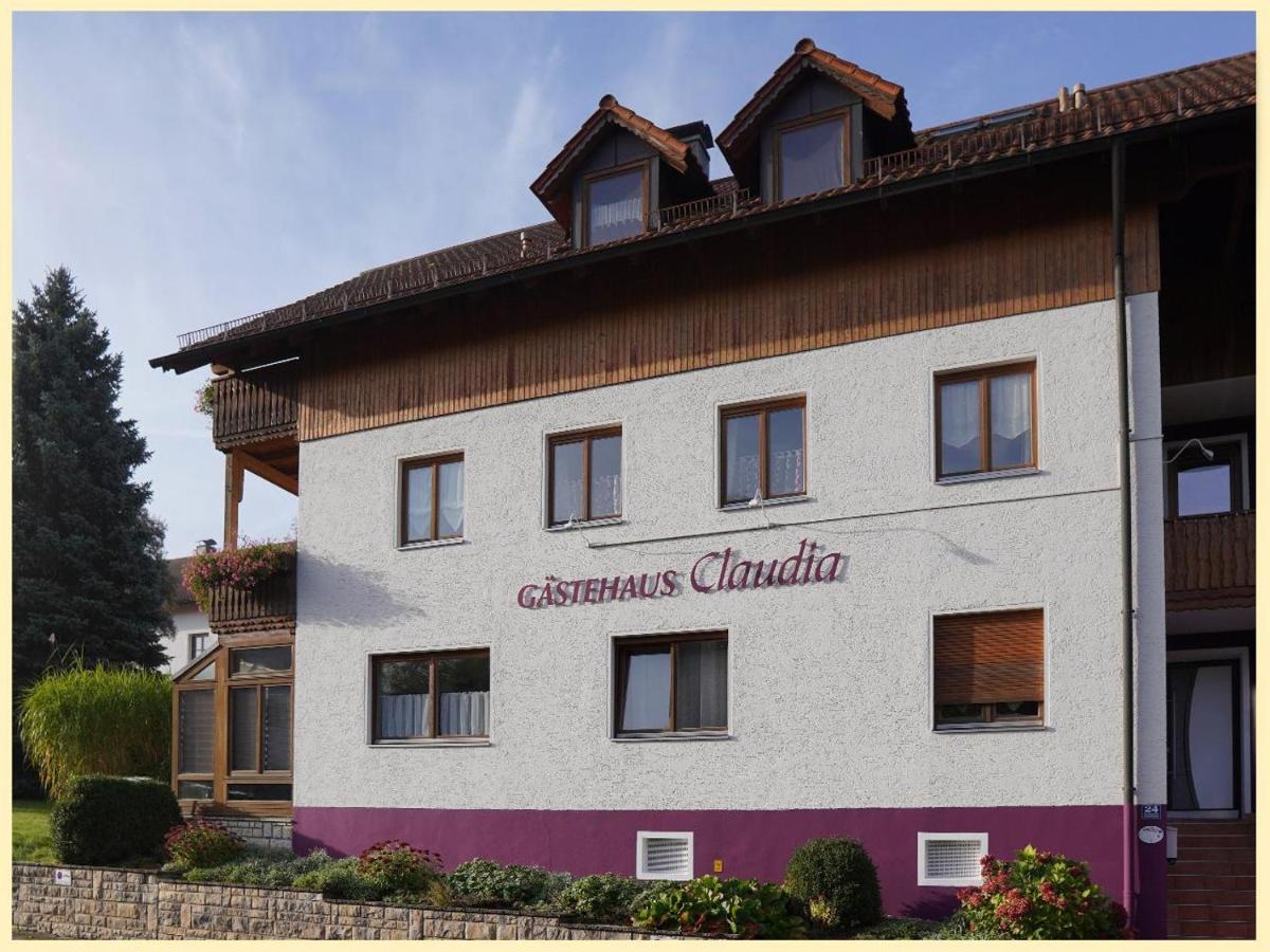 Gastehaus Claudia Bed & Breakfast *