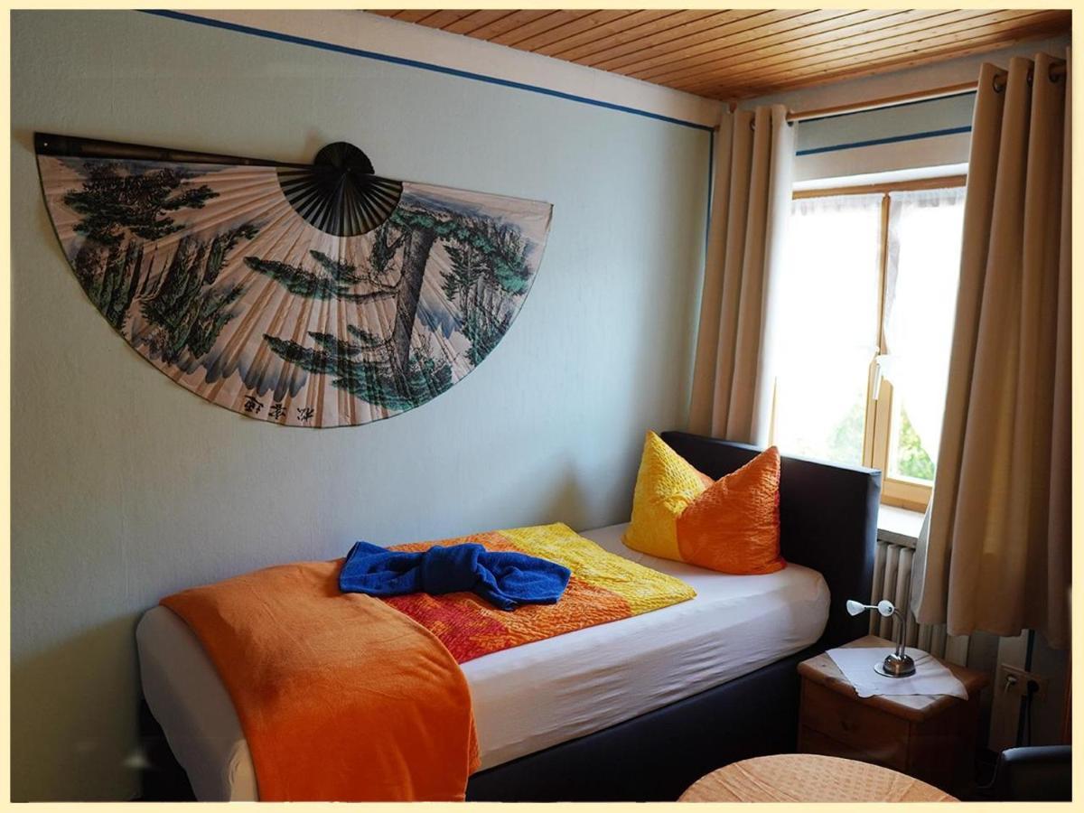 Bed & Breakfast Gastehaus Claudia